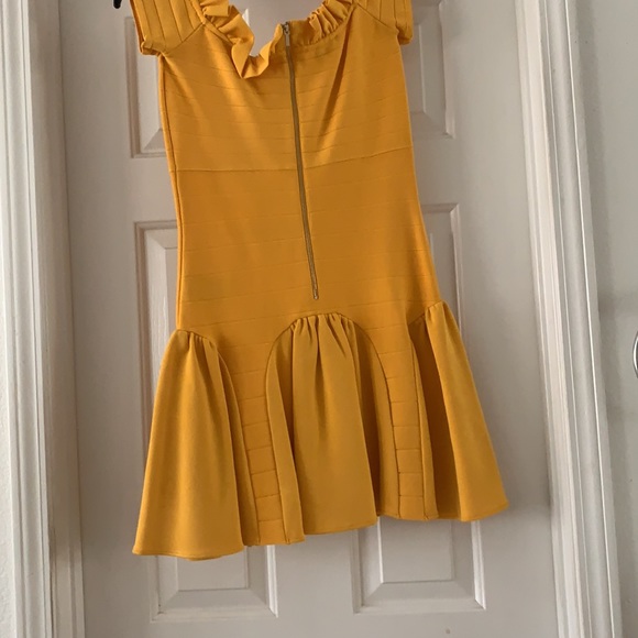 Stunning Bebe dress - Picture 11 of 16